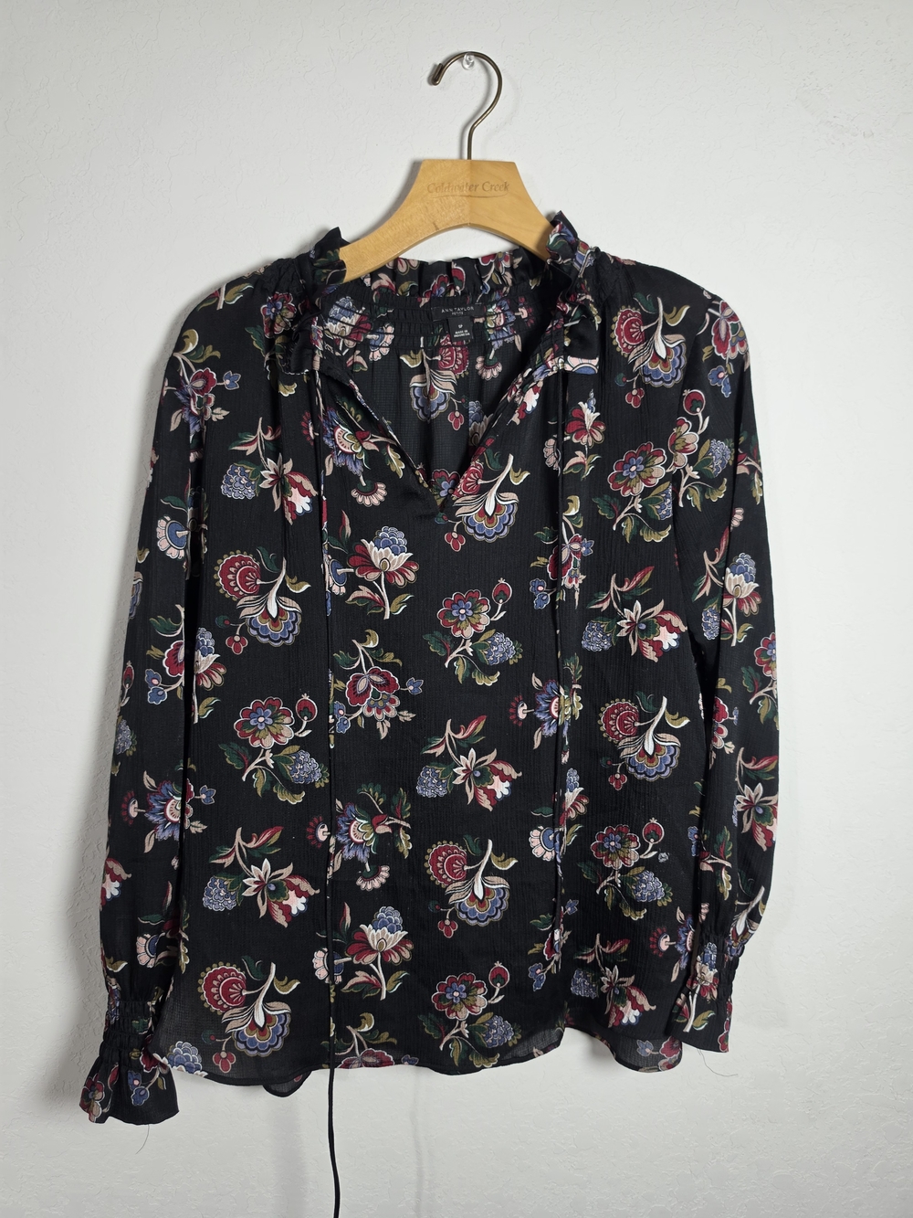 Ann Taylor Floral Peasant Blouse | Black Floral